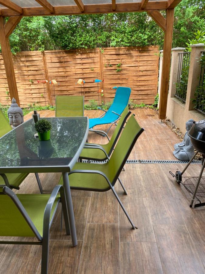 Zen Apartman Sunshine Zamárdi Εξωτερικό φωτογραφία